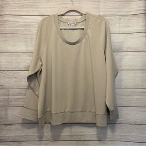 Athleta Women's Seasoft Scoop-Neck Sweatshirt Top Beige SIZE: 1X